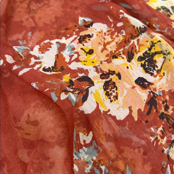 Lauren Conrad Boho sheer floral Wrap Top - OS - Picture 3 of 4